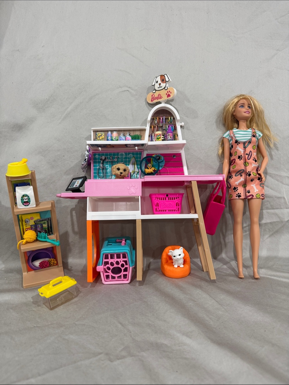 Barbie Doll and Pet Boutique Playset with 4 Pets and Accessories